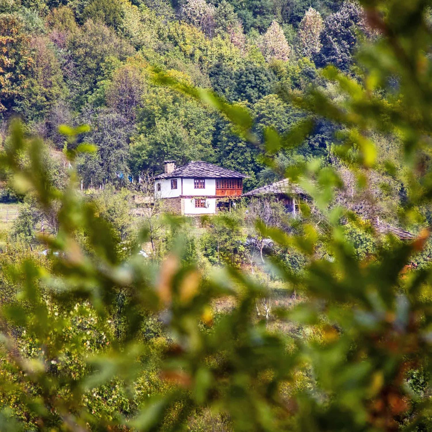 Authentic House With Stunning Mountain View - Karashka Vila Apriltsi  Exterior foto